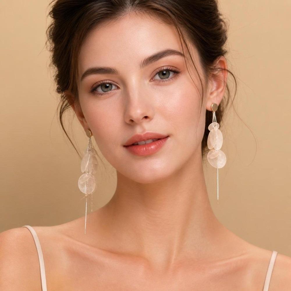 1pair Metal Shell Tassel Earrings Round Shell Fringed Drop Earrings Acrylic Disc Earrings  Women