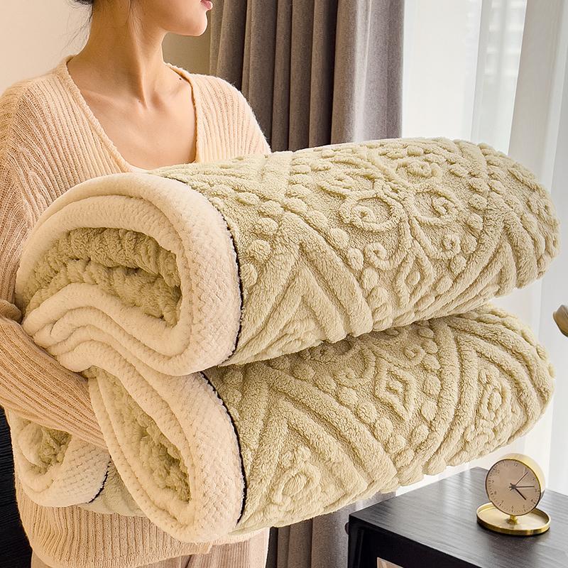 Contemporary Carved Velvet Bed Blanket Luxury 350g Thickened Autumn Winter Warm Blanket Machine Washable Multipurpose Comforter