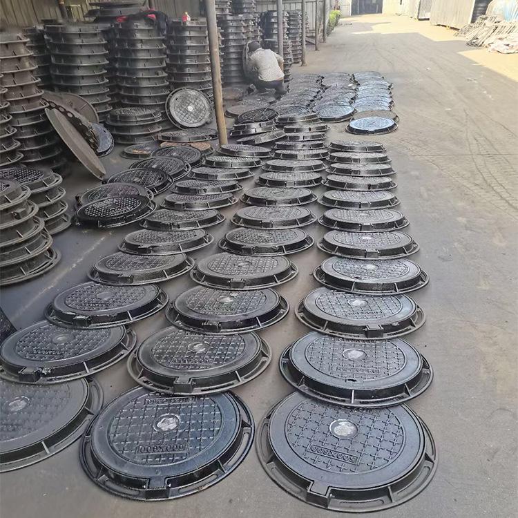Heavy Duty Round Ductile Iron Manhole Cover for Rainwater and Electric Power Inspection Wells