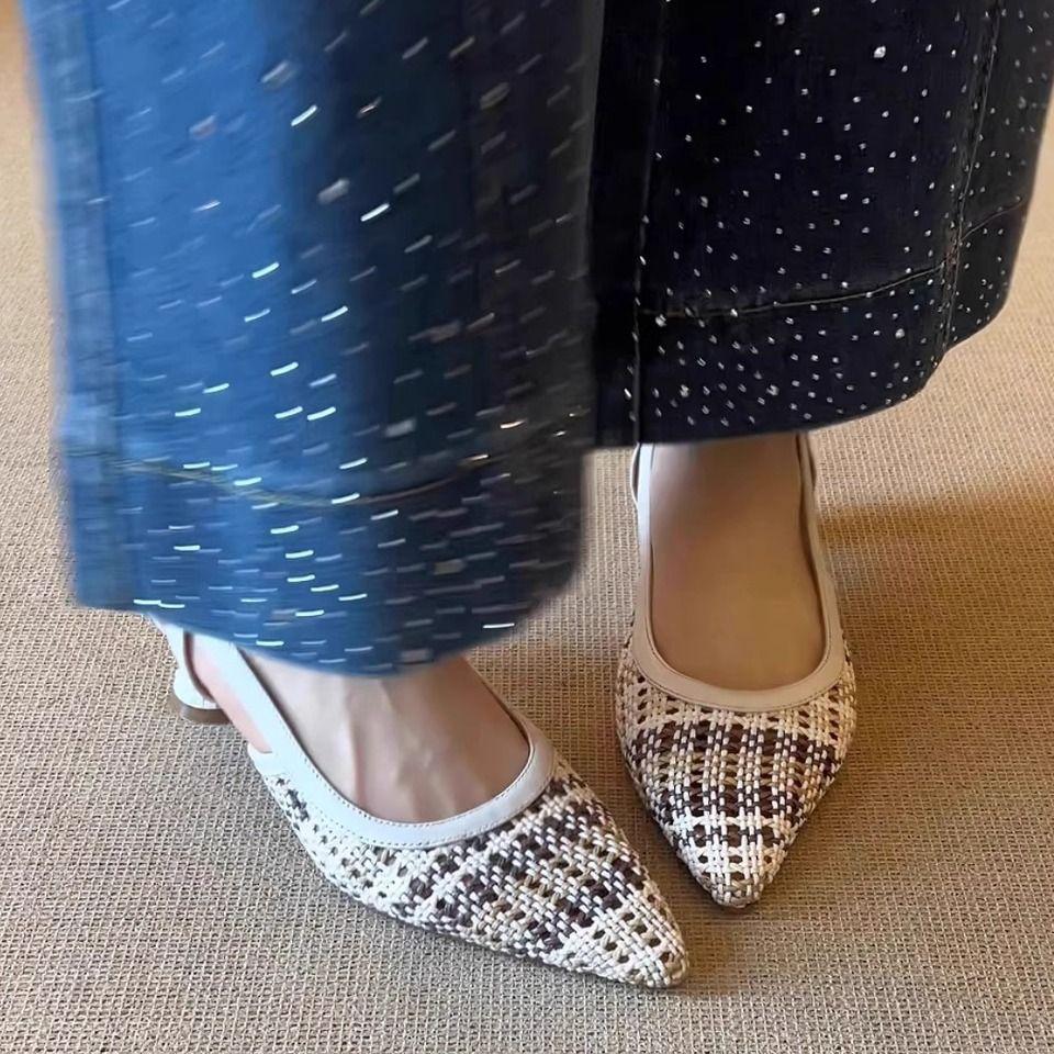 Stylish Hepburn Style Woven Pointed High-heeled Sandals Women's Summer Mesh Foreign Style Niche Thick Heel with Skirt Pointed Single Shoes