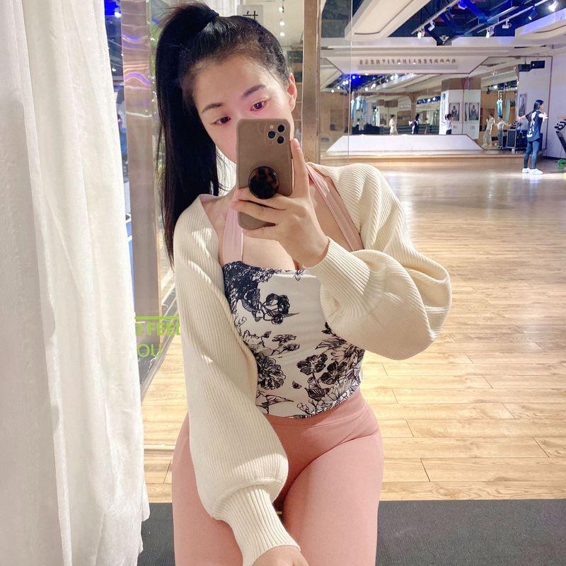 Spring and Summer with Chest Pad Strap Halterneck Yoga Vest Female Beauty Back Sexy Sling Sports Intimates Running Fitness Bra