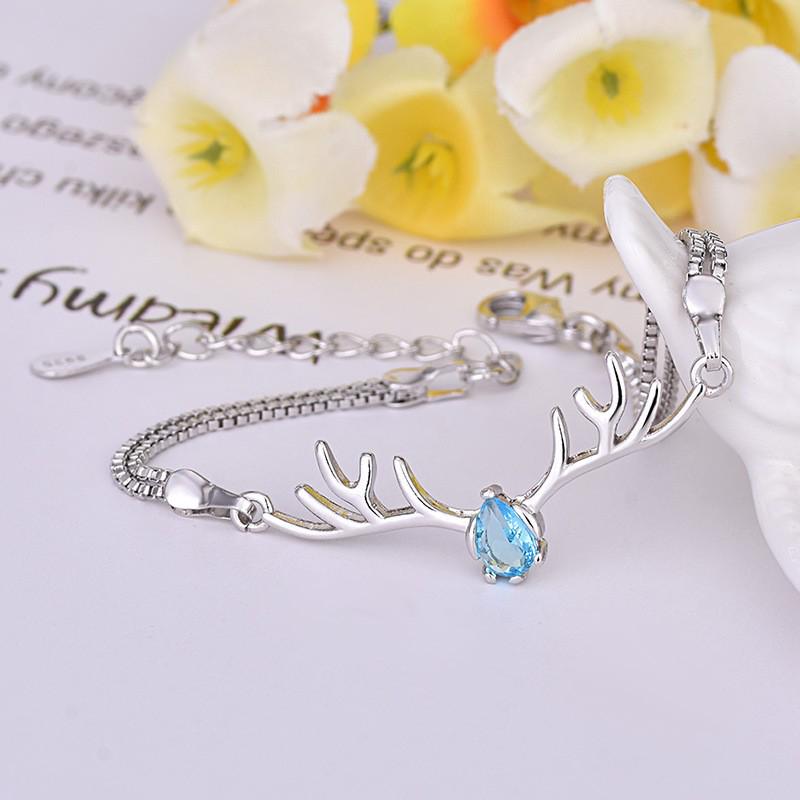 Korean Style Rhinestone Elk Bracelet - Luxurious Antler Jewelry for Women