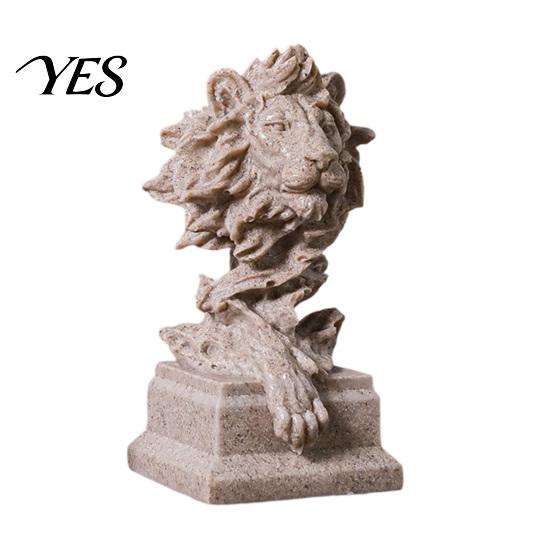 Office Desk Lion Ornament Bust Statue, King of Beasts Figurine, Resin Three-dimensional Carving Animal Head Sculpture for Home Living Room Decor F