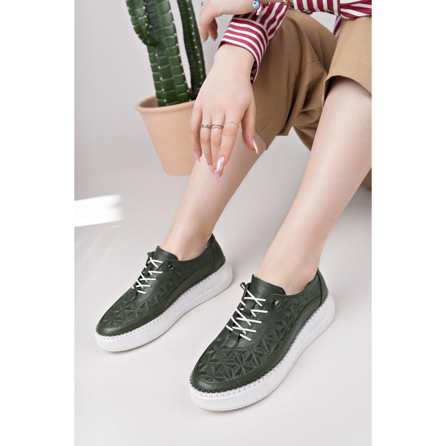 

Жіночі кросівки з натуральної шкіри на товстій підошві 36 чорний