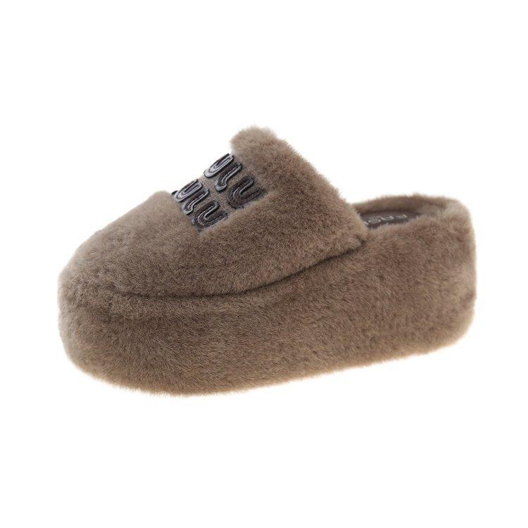Leopard print thick-bottomed fluffy slippers for women to wear outside autumn and winter new models for small people to increase their height