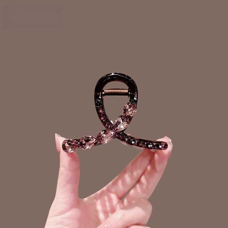 Elegant Crystal Claw Clip for Women - Large High-End Shark Hair Accessory 2025