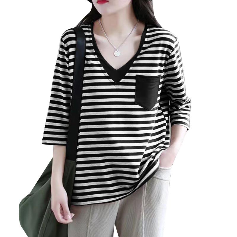 Casual Women's Summer Loose Striped Blouses with V-Neck and 3/4 Sleeves