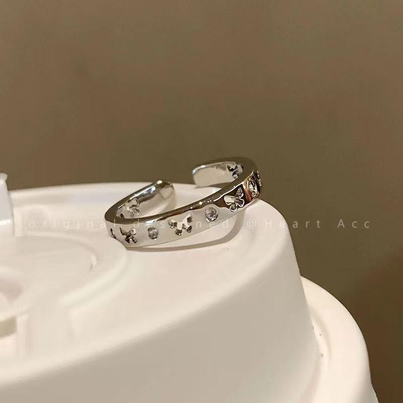 Irregular Bow Ring for Men and Women, Light Luxury, Simple Sweet and Cool Style, Open Index Finger Ring, Fashionable and Personalized Couple Ring