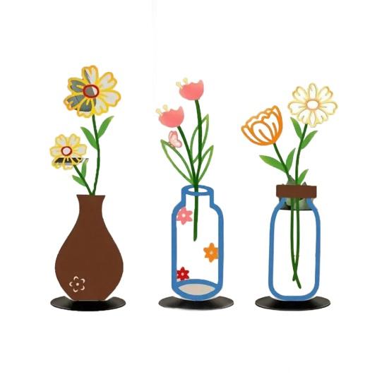 Metal Flower Art with Vase Minimalist 2D Iron Floral Table Ornament for Living Room Bedroom Kitchen Home Office Farmhouse Decor Housewarming Gifts
