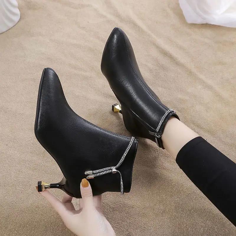 Fashion Ankle Boots for Women Heeled Fur Autumn Winter Leather Booties Designer Luxury Comfortable and Elegant Sale Pu Woman Short Shoes