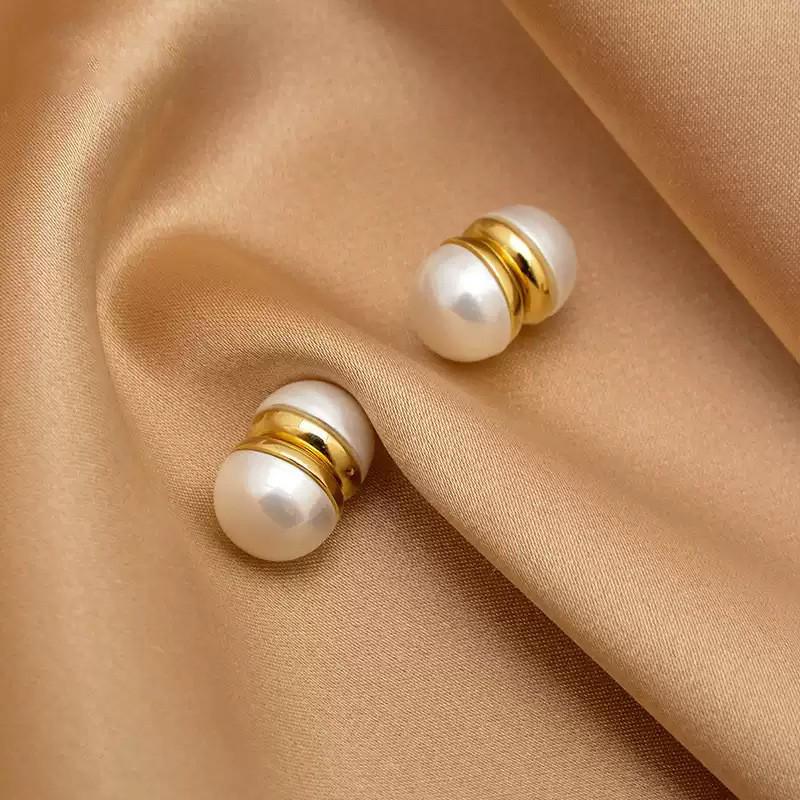 Exclusivo Ear Cuff de Camada Dupla Brilhante com Diamantes de Alto Padrão: Design Versátil e Indolor