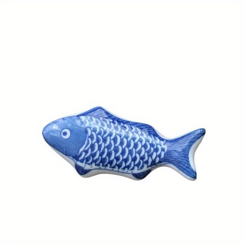 2 Stück Keramik Fisch Essstäbchenhalter, Japanischer Stil Küchentischgeschirr Dekor, Blau/Weiß Porzellan Fischdesign