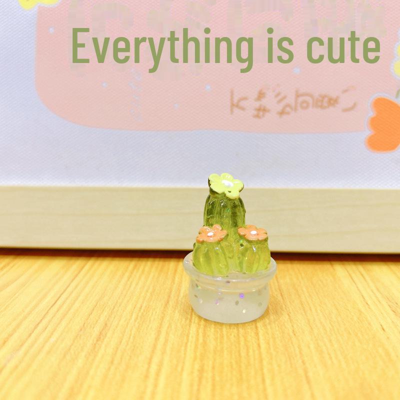 

Креативные мини-украшения в виде кактусов: Милые суккулентные украшения для офисных столов и автомобилей No. 4