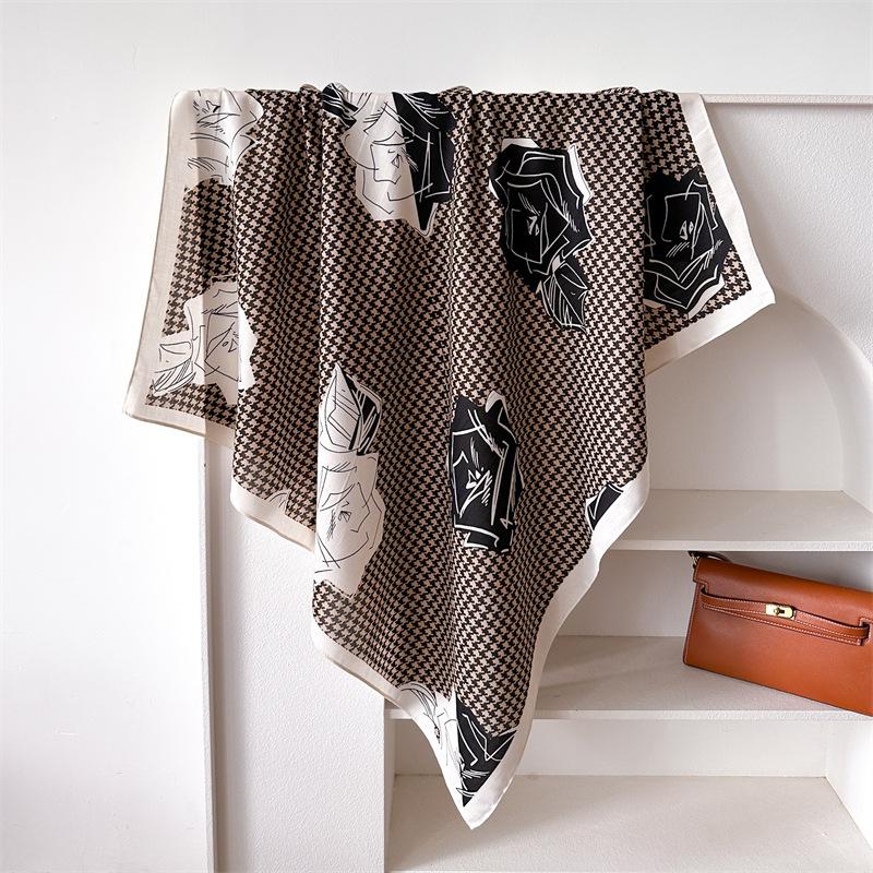 New plaid chain scarf twill large square scarf travel sunscreen shawl decorative headscarf 90cm letter silk scarf
