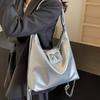 Sac à bandoulière PU monochrome pour femmes  grande capacité  sac décontracté  vente chaude  haute qualité  à la mode