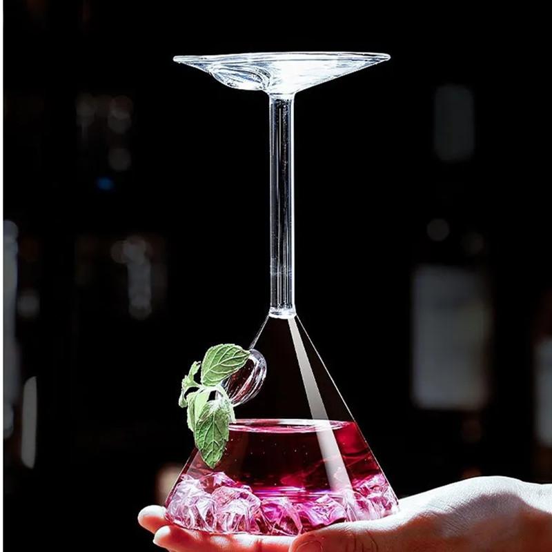 Creative Cocktail Glass Cup Upside Down Martini Glasses Wine Glass Juice Restaurant Cuisine Sashimi Dry Ice Container Leisure Ba