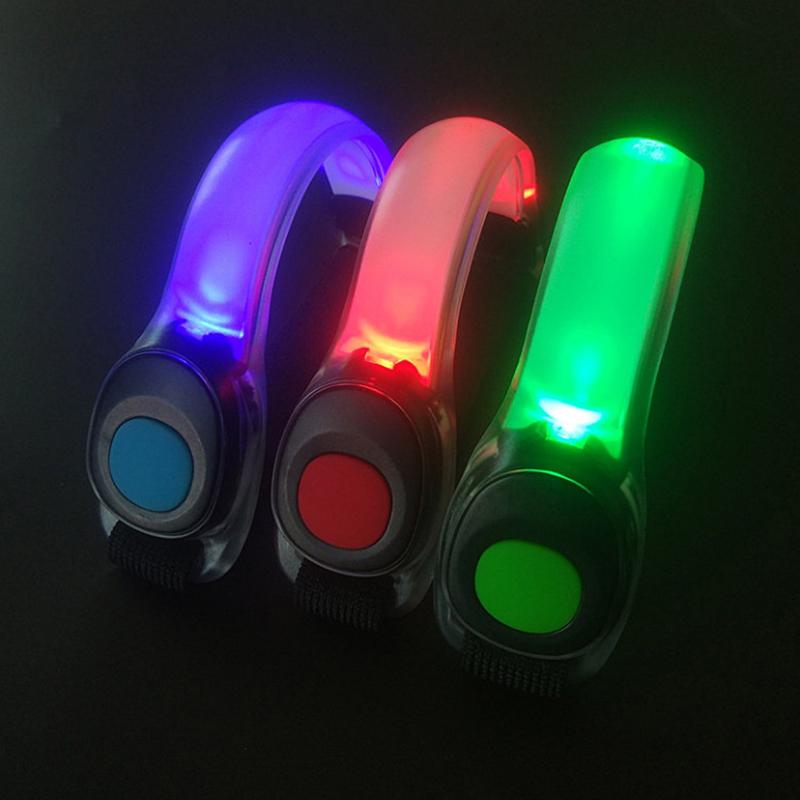 LED Svítící Náramek Nastavitelný Nositelný Běžecký Pás na Ruku Svítí ve Tmě Pro Běh Chůzi Cyklistiku Koncert Kolečkové Brusle Světlo
