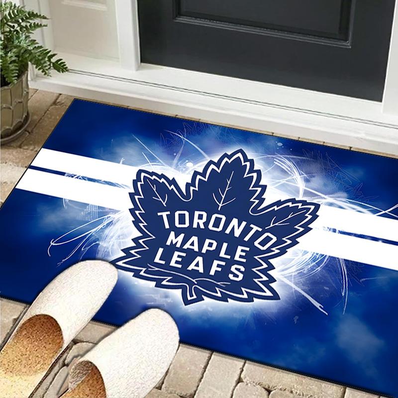 Maple Leafs Area Rug Suitable for Indoor And Outdoor,Carpets for Playroom, Homes, Offices, Living Rooms,Home Decor,Christmas Fan Gift