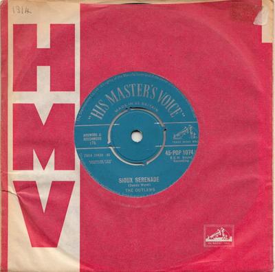 7inch Record OUTLAWS - Sioux Serenade 45POP1074 His Master's Vo 1962 UK Rock Used