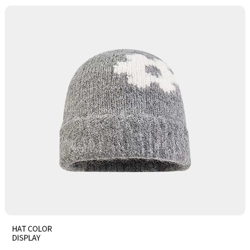 Fashion Flowers Pattern Winter Knitted Hat Coldproof Keep Warm Warm Hat Korean Style Beanies Cap Autumn