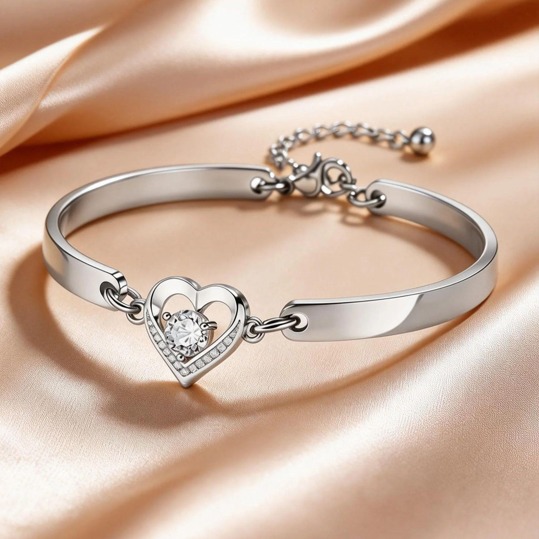 

Dainty Love Heart Charm Bracelet for Women, Stainless Steel Zircon Adjustable Bangle, Fashion Exquisite Jewelry Gifts for Mom