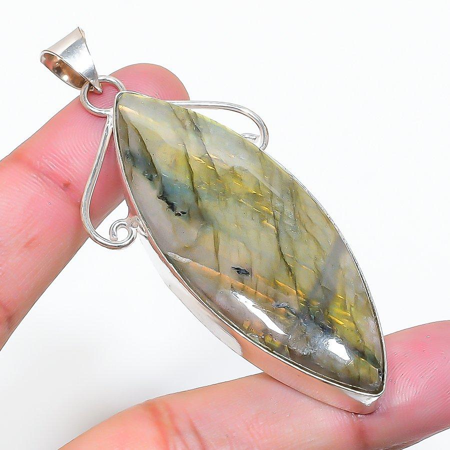 Natural Labradorite Gemstone Handmade 925 Sterling Silver Pendant 2.84" AP-15299
