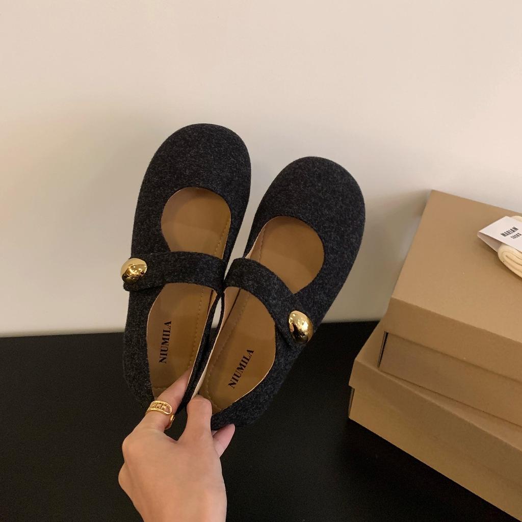 Late evening breeze gentle suede Mary Jane shoes women's single shoes 2025 new French retro with skirt ballet shoes ladyshoes