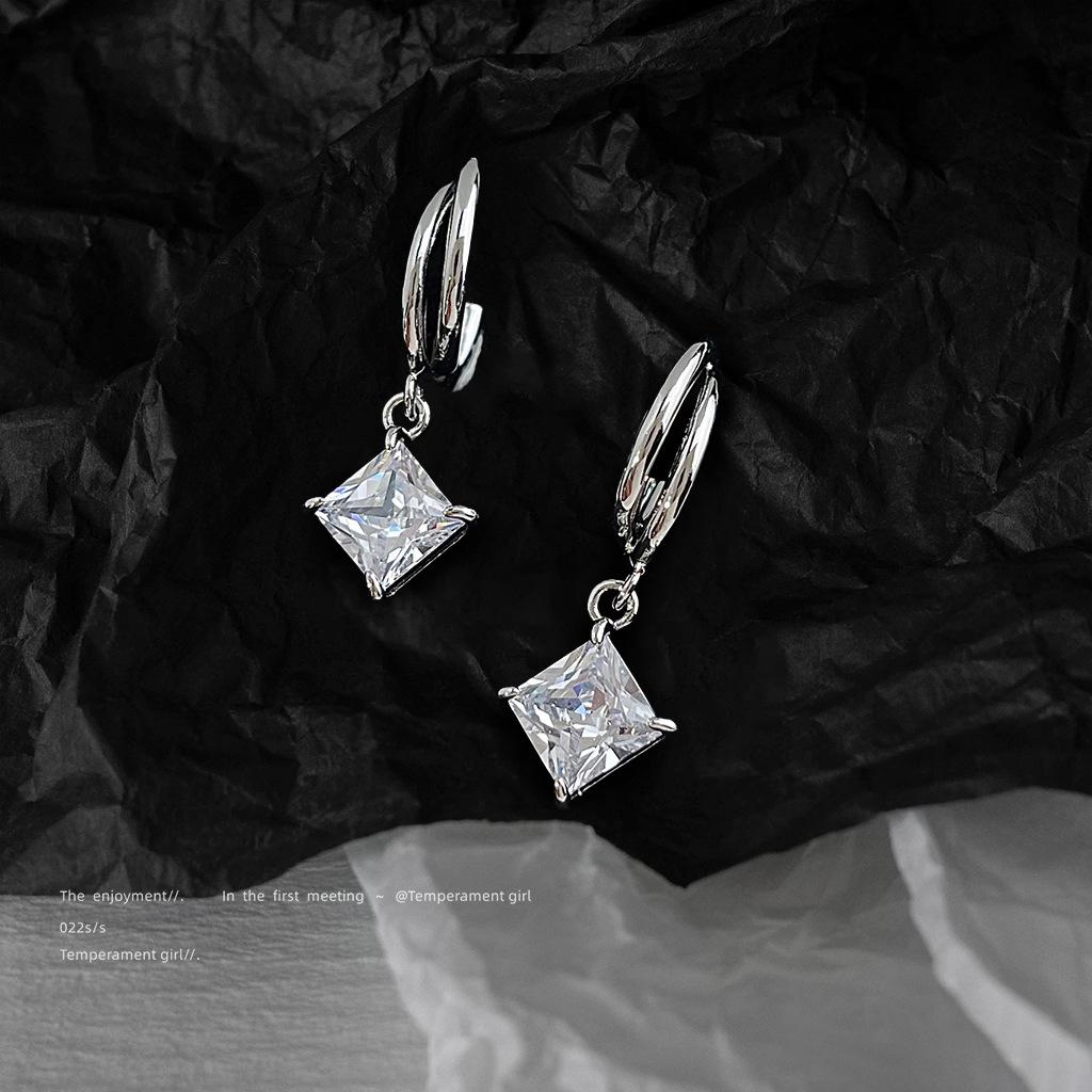 Cold wind personality double-layer zircon temperament square earrings commuter versatile fashionable long earrings