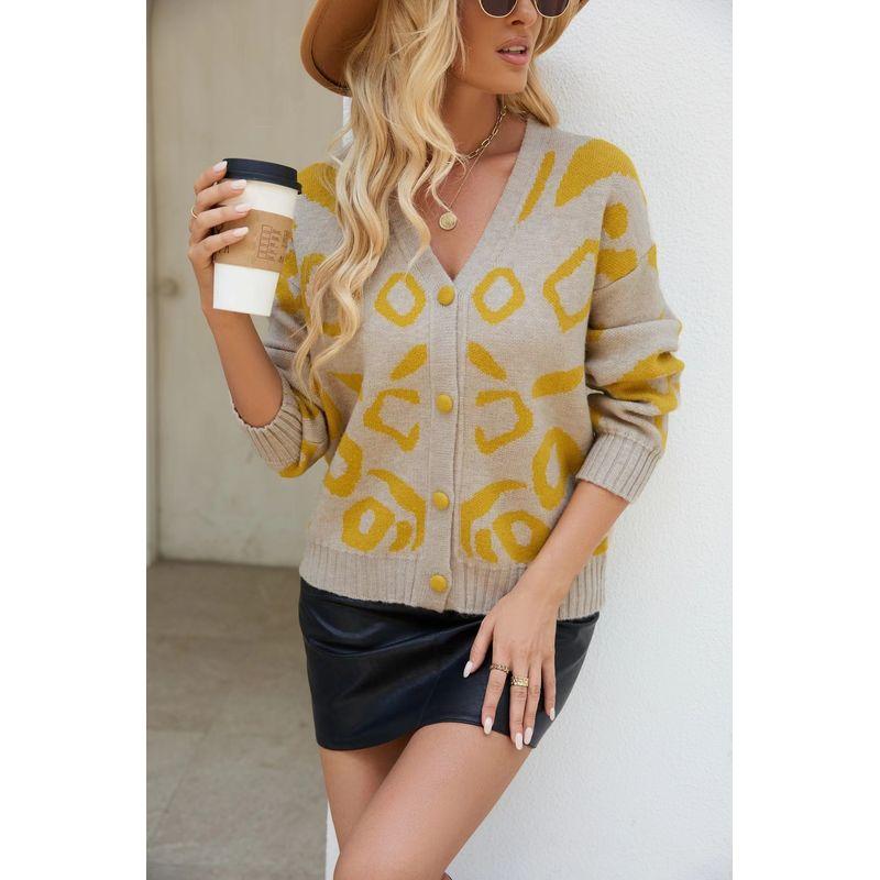 

Fashion New Arrival V-neck Single Breasted Knitting Cardigan Sweater Knitted Cardigan V-neck Sweater Apricot M