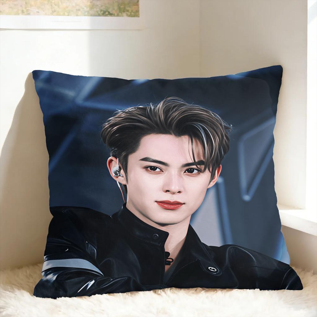 Wang Hedi Dylan Wang Actor Pillowcases Vintage Pillow Case For Sofa Home Decoration Design Pillow Cover