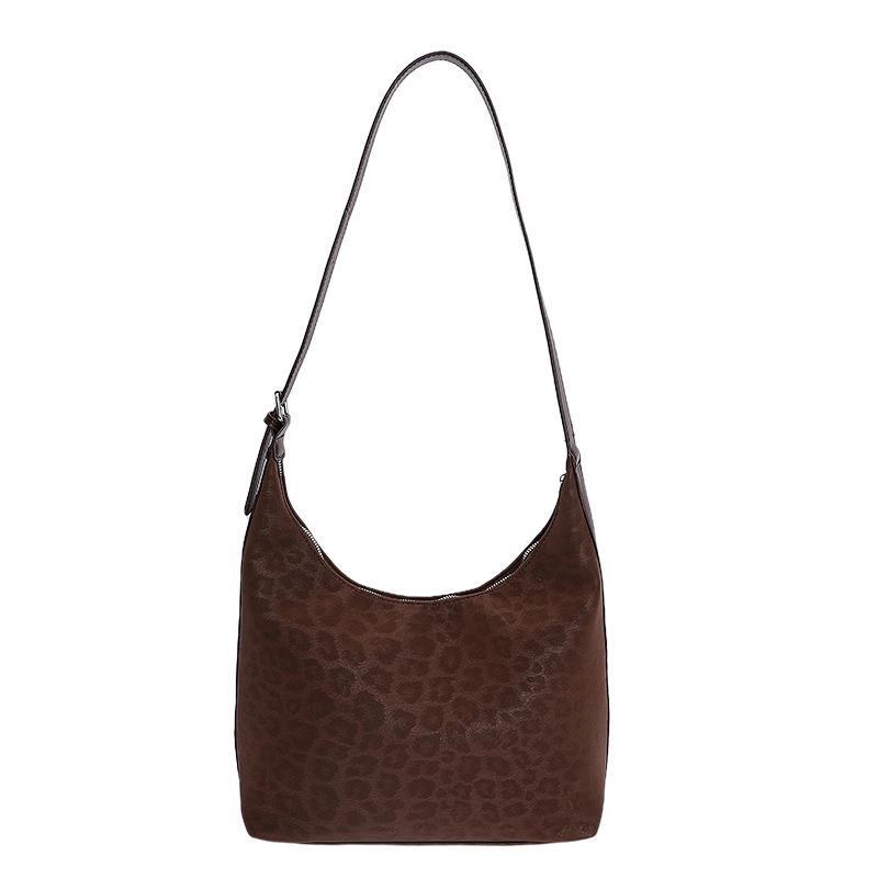 Large capacity bag women's 2025 new autumn and winter high-end retro shoulder bag fashionable commuter tote bag