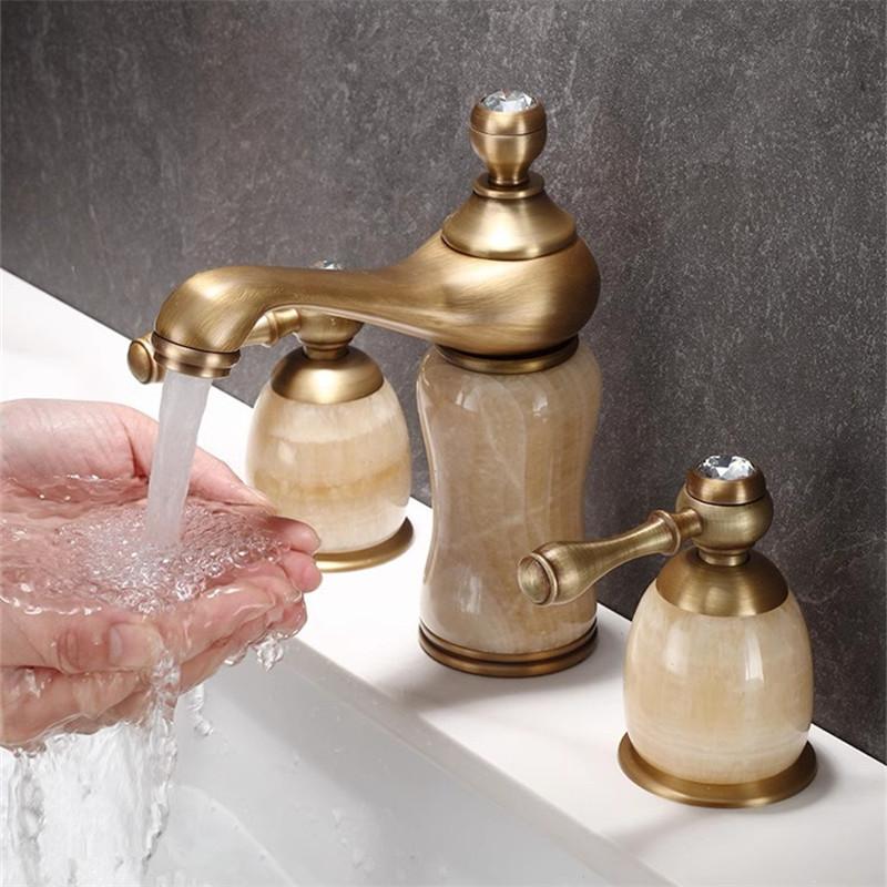 Antique Bronze Bathroom Faucets Brass Basin Faucet 3 Hole Widespread Basin Mixer Double Handle Hot And Cold Water Tap