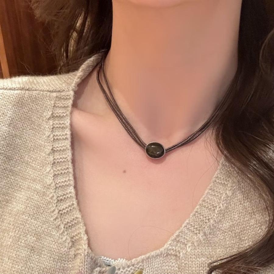 Tiger's Eye Stone Necklace for Women, Vintage Temperament Sweater Chain, Light Luxury Niche Layering Chinese Style Collarbone Chain