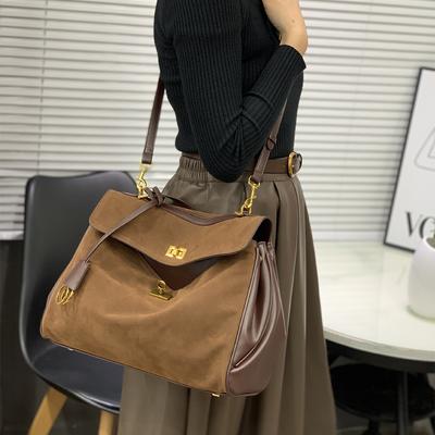 Spacious Tote Bag with Large Capacity Lock Matte Brown Casual Shoulder Messenger Designer Women's Suede Bag