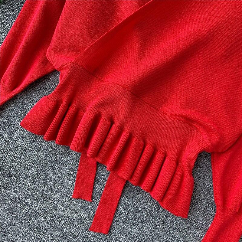 Autumn/winter Sexy V-neck Bat Sleeve Knit Slimming Short Sweater