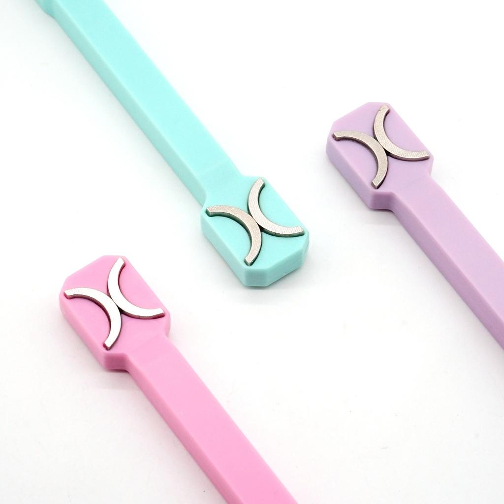 Nail Art Magnetic Stick Wand Pen Set for 3D Cat Eye Gel Painting Nails Art Magnet Wand UV Gel Polish Magic Manicure Tools