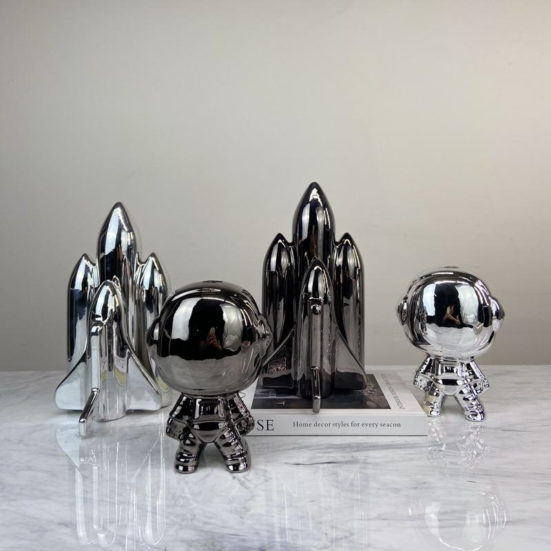 Modern Simple Resin Big Head Astronaut Rocket Ornament Study Living Room Model Room Bookcase Fashionable Light Decoration
