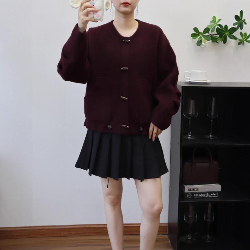 Autumn and winter new horn buckle casual loose versatile knitted double-sided cardigan fashion sweater jacket women