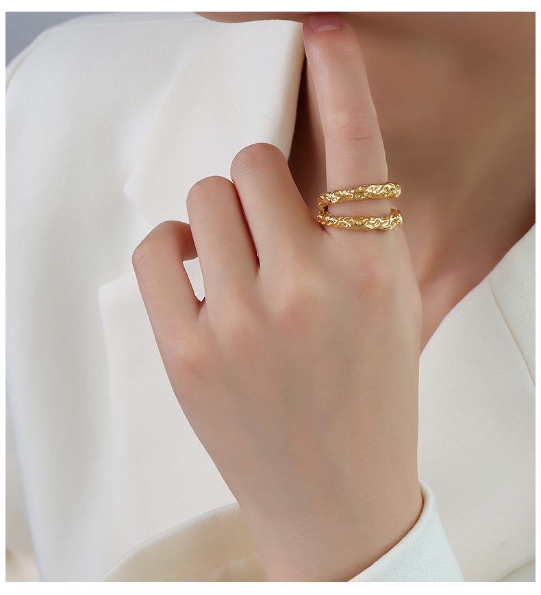 Brand European and American Inspired Versatile Double-Layer Hammered Tin Foil Ring - Non-Fading 18K Gold Titanium Steel Pinky Ring