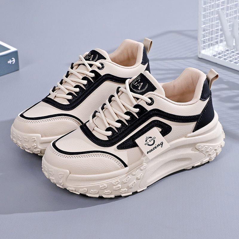 2025 Herbst neue koreanische Version ins Dad-Schuhe Studentinnen Lederoberfläche Plateau Sport erhöhen Laufen Freizeitschuhe Tide