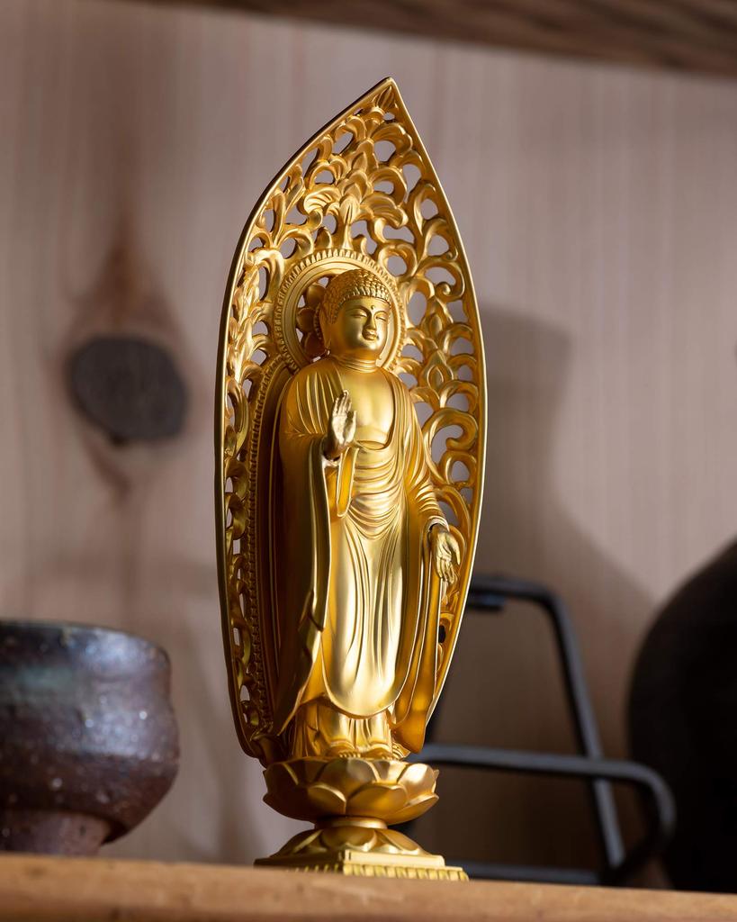 Buddha Statue Shaka Nyorai 15.7cm (gold Plated/24k Gold) Sculptor: Makita Shuun Original Model: "Soto, Rinzai, Tendai" Takaoka Bronzeware