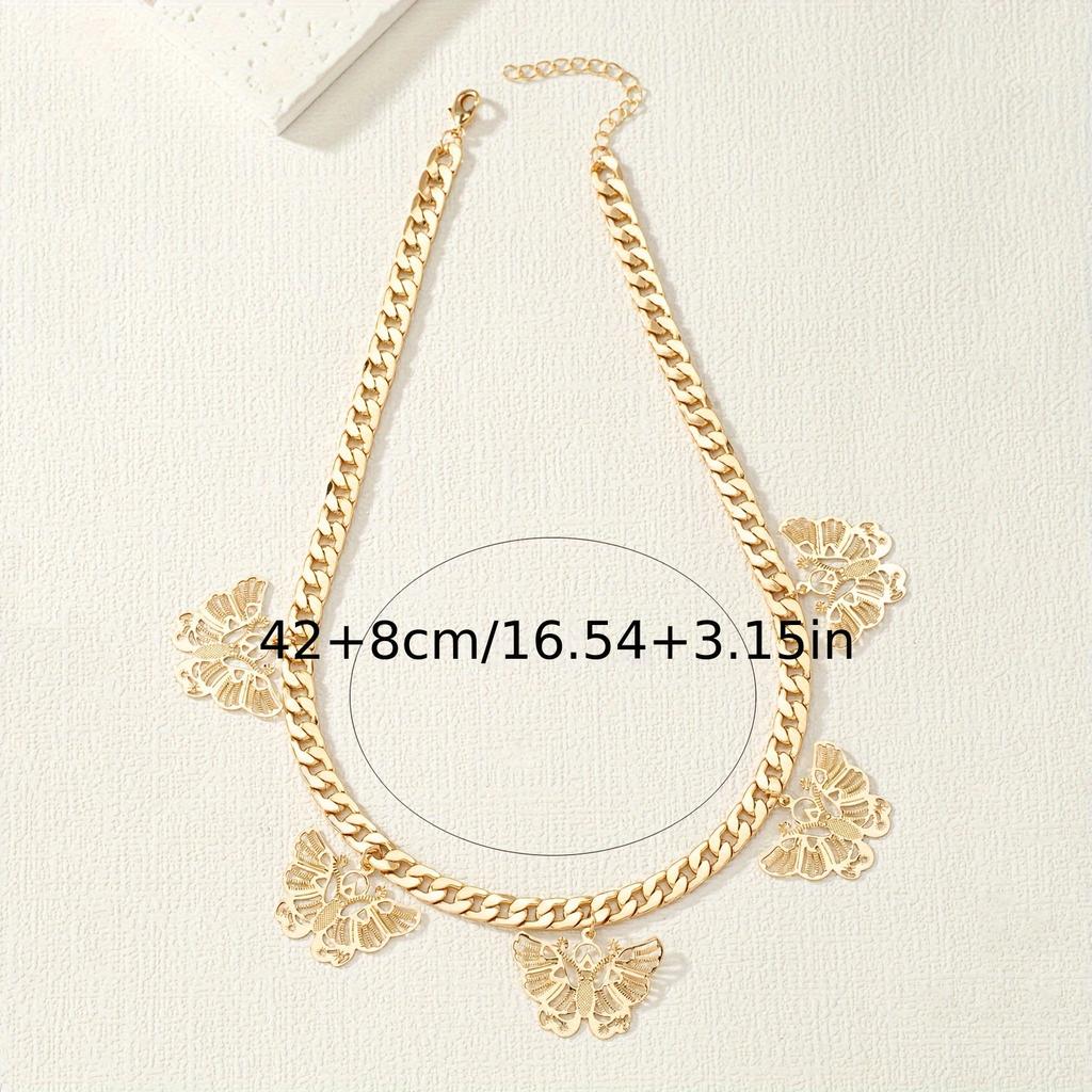 An atmospheric metal golden yellow chain, court style hollow butterfly pendant, women's necklace, fashionable and exquisite