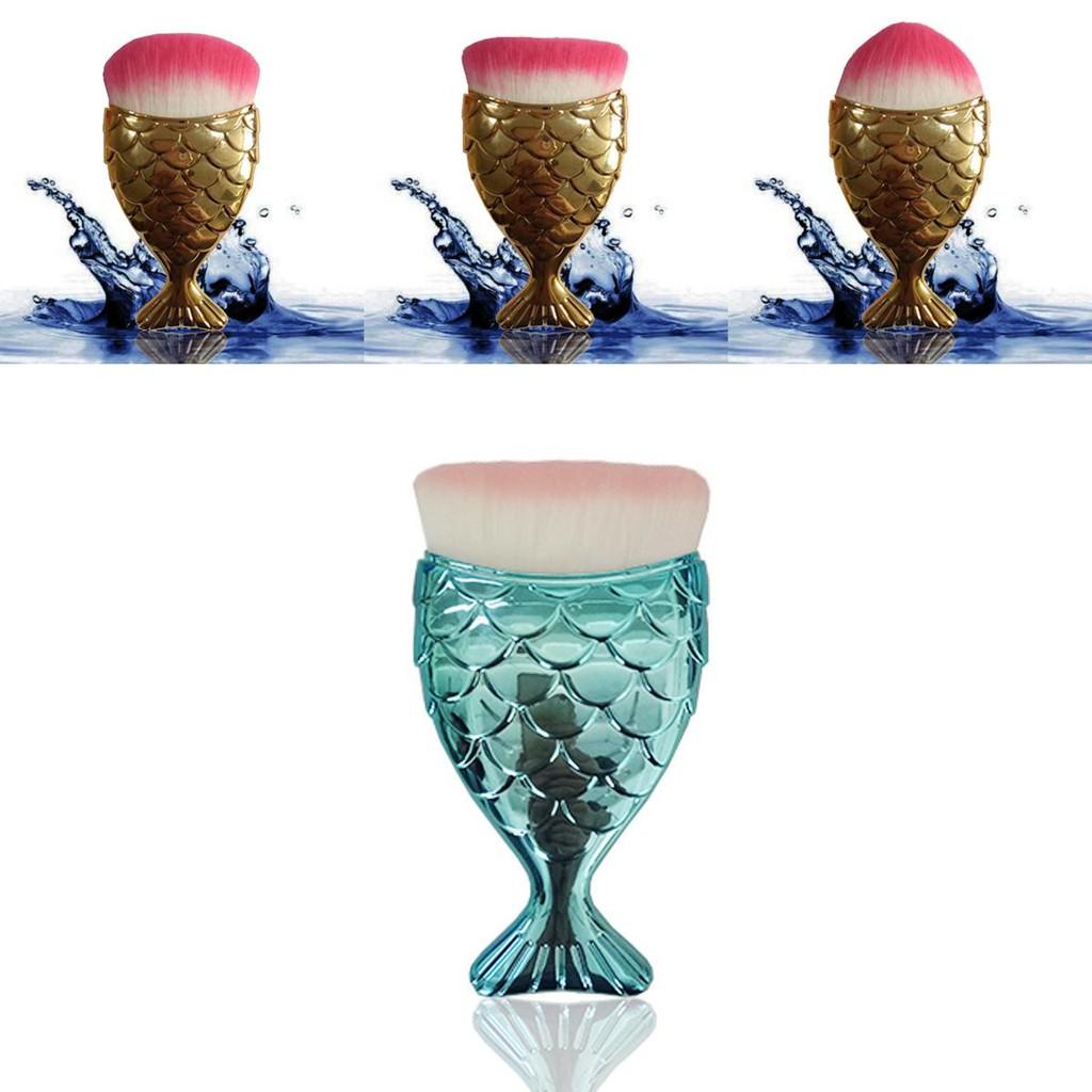 Mermaid Themed Cosmetic Brush With Durable Plastic Handle For Professional And Home Use