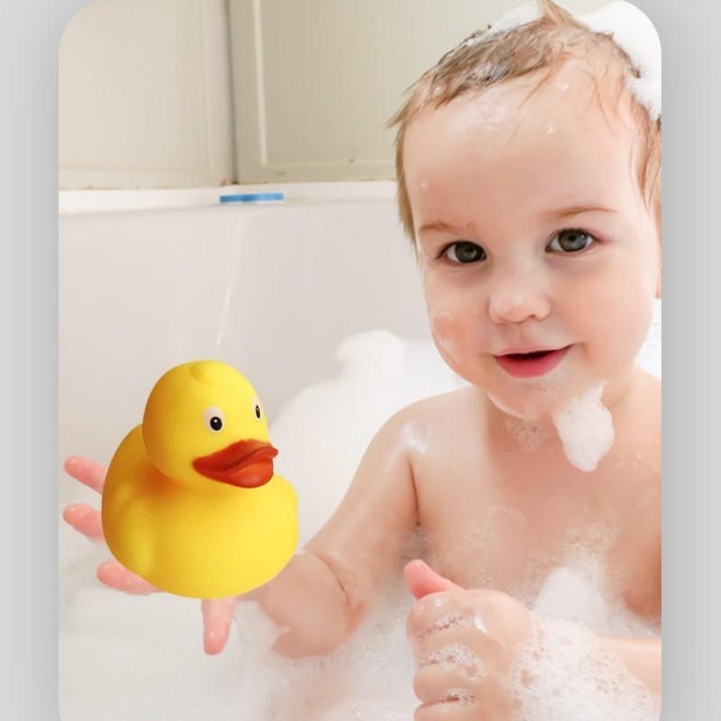 Yellow Duck Baby Bath Toy Squeaky Bathtub Toy For Kids Pvc Material Swim Duck Toy
