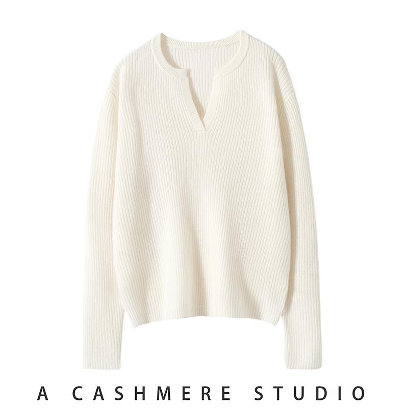 

2024 Women s V-Neck Cashmere Winter Sweater - Loose, Simple Knit Design L