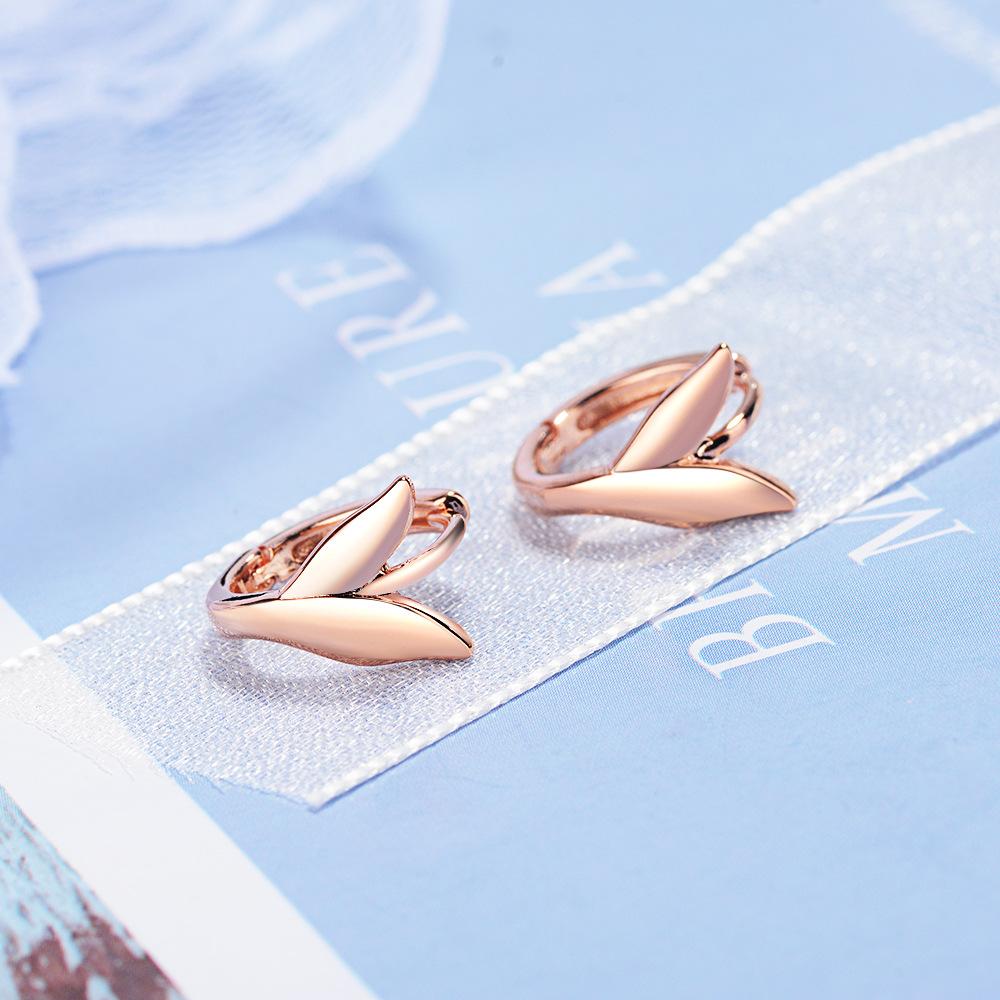 New 925 Sterling Silver Heart Stud Earrings For Women High Quality Exquisite Student Girlfriend Jewelry Accessories Heart GiftGood Product