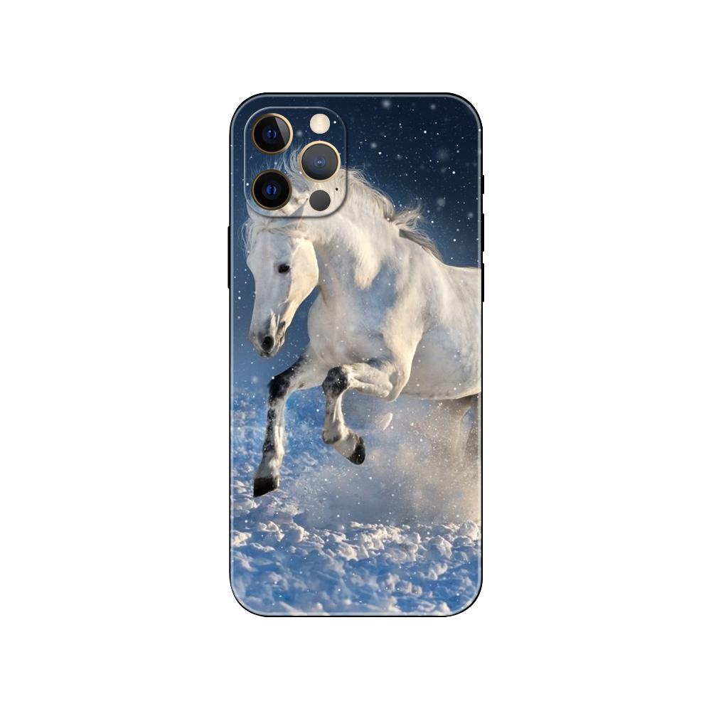 Running a Horse In an Animal Pouch Phone Case for Iphone Se 6 6s 7 8 Plus X 10 XR XS 11 12 13 Mini Pro MAX Black Tpu Back Cover