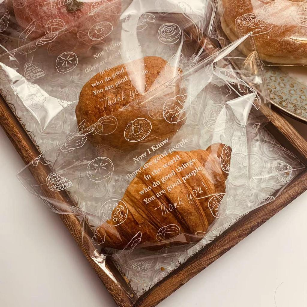 Transparent Self-Adhesive Bags for Bread, Donuts, Bagels & More - Disposable & Ideal for Food Storage