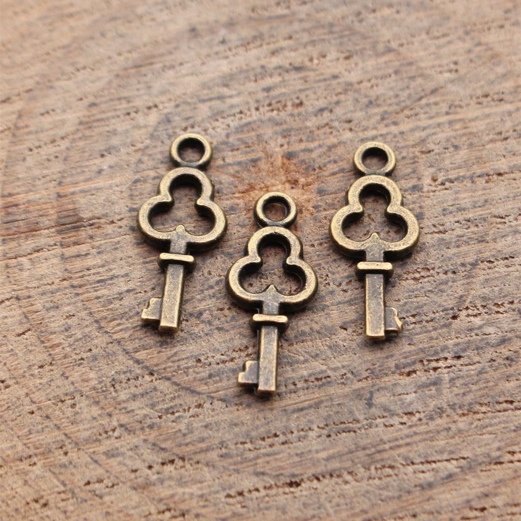 Hollow Clover Key Charm Lucky Pendant Tool Charms For Bracelet Necklace Jewelry Making Supplies For DIY