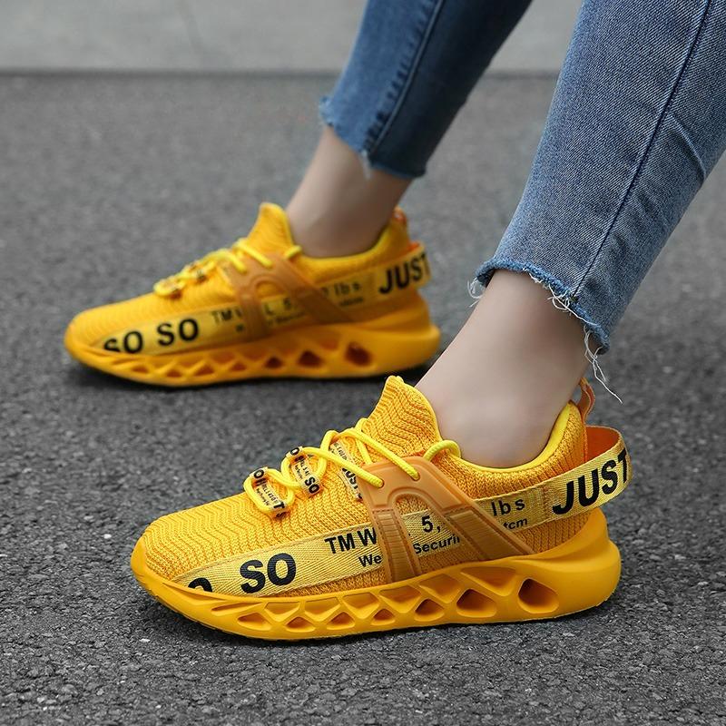 Couple's Fashion Sneakers Breathable Mesh Running Sports Shoes Elastic Casual Shoes Shock Absorption Trainers